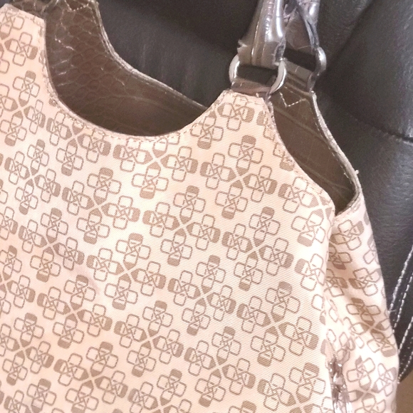 Hand bag 👜 .1 - Picture 8 of 9